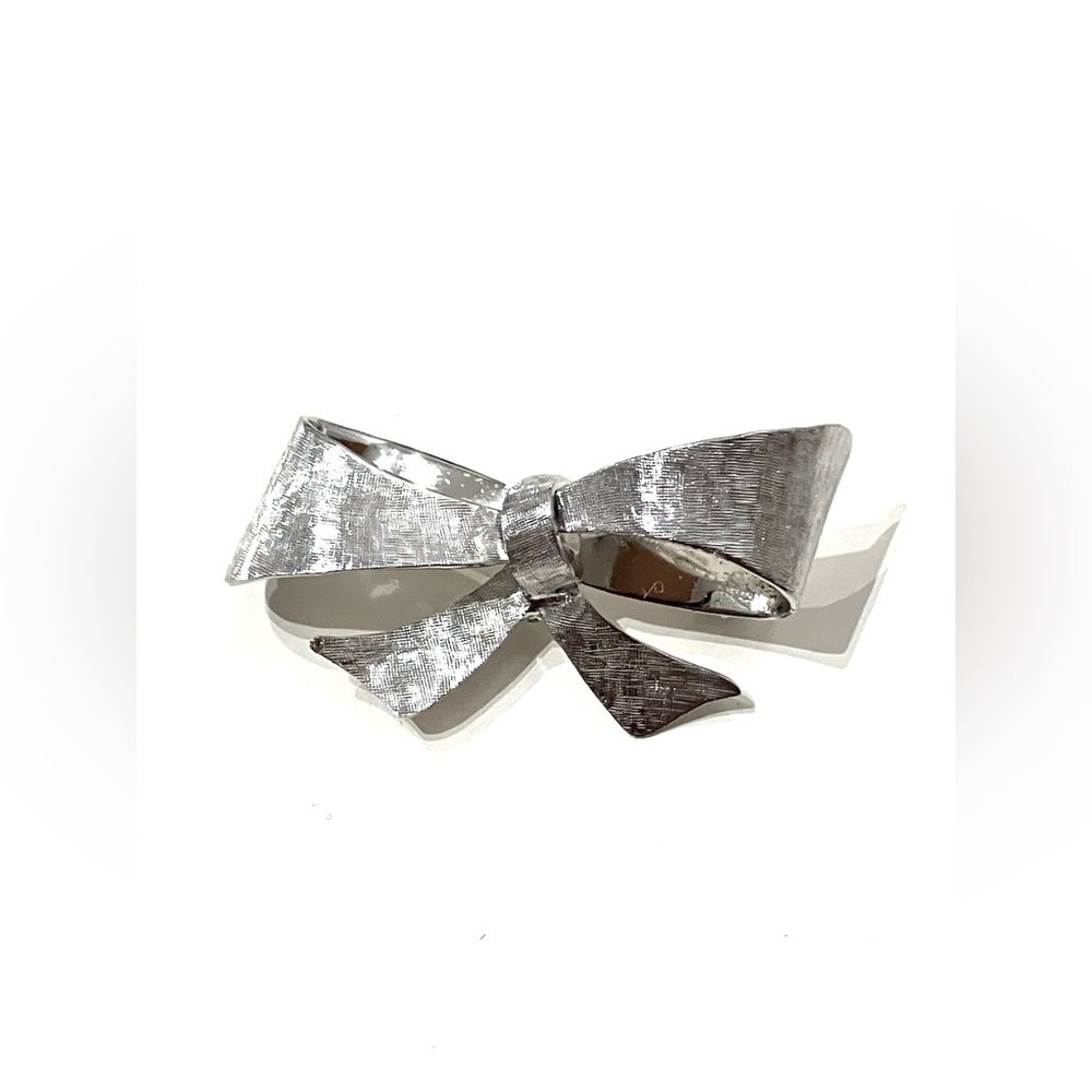 Sterling Silver Textured Bow Brooch